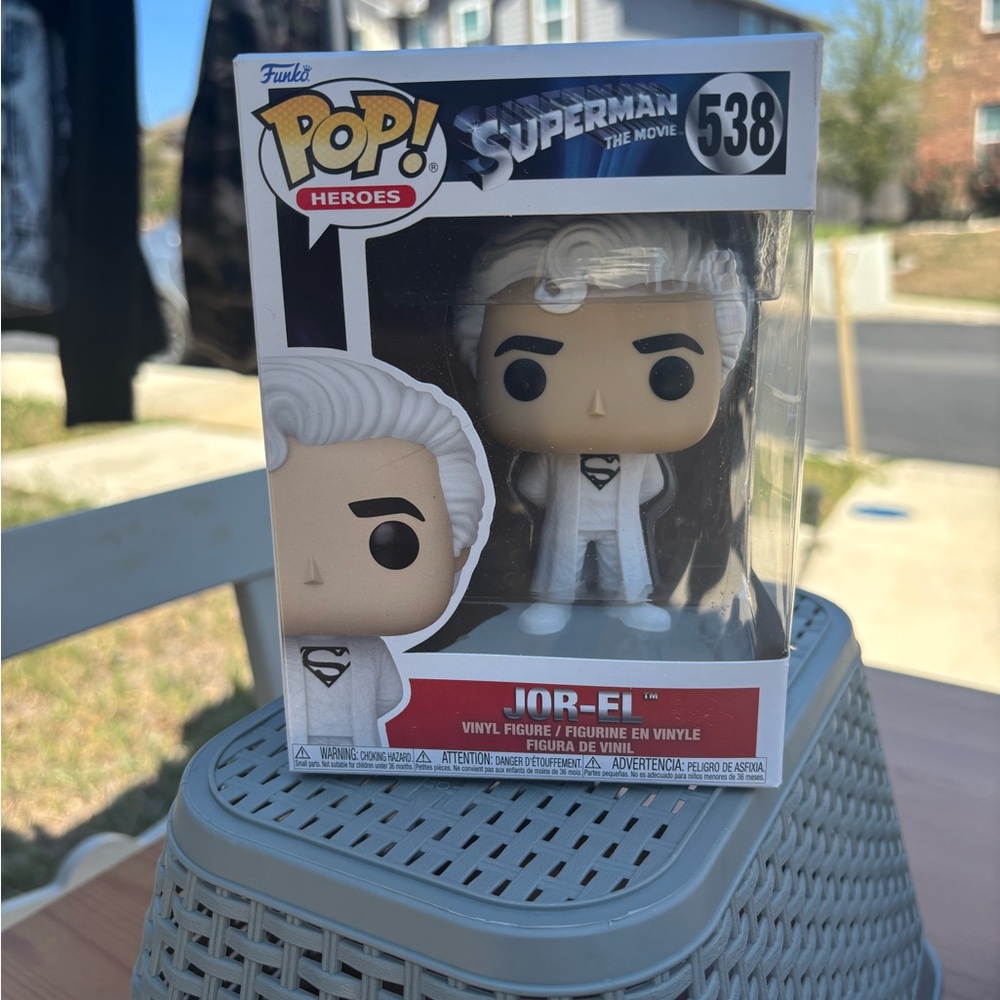 Superman’s dad JOR- EL Funko Pop!
